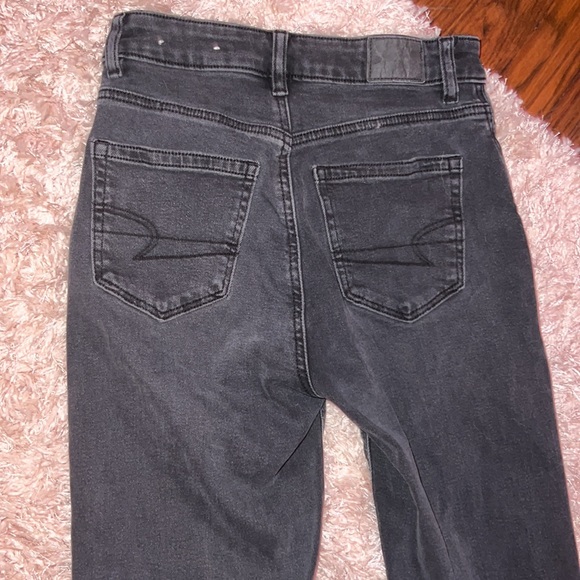 Black American Eagle skinny jeans. - Picture 4 of 4